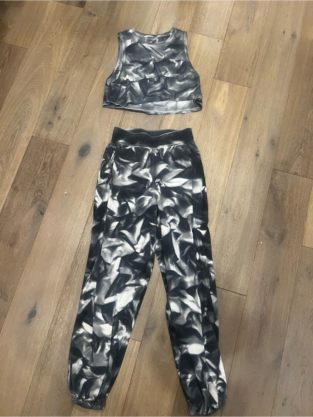 lululemon athletica Metallic Black & Silver Crop Tank and Joggers Set